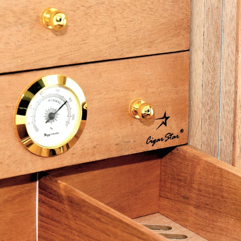 Unique 3 Drawer Cigar Humidor with Executive Edge | Cigar Star