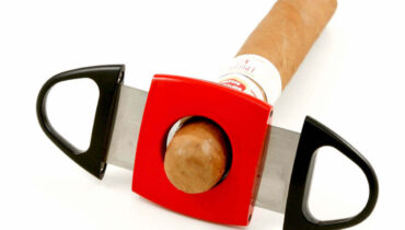 What is the Best Cigar Cutting Tool?