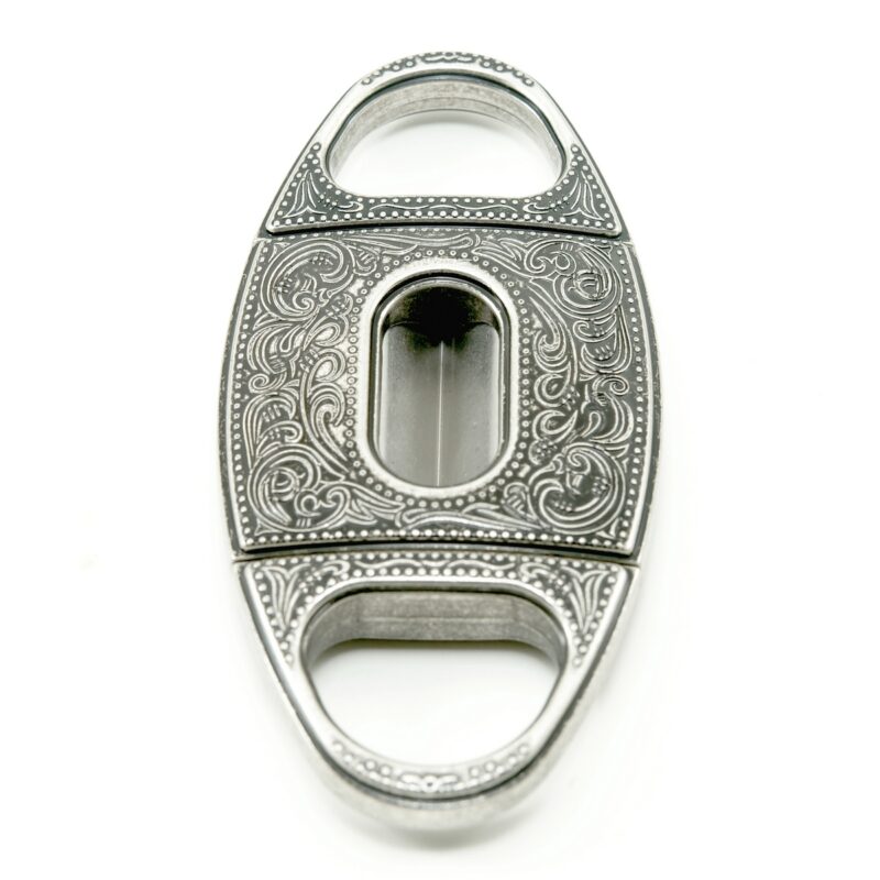 V cut cigar cutter
