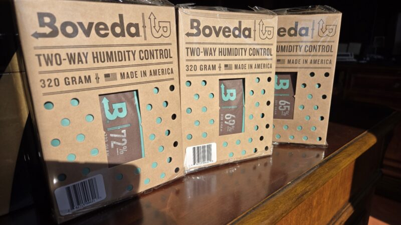 Polymer Crystal Humidifier with Boveda 320g Packs