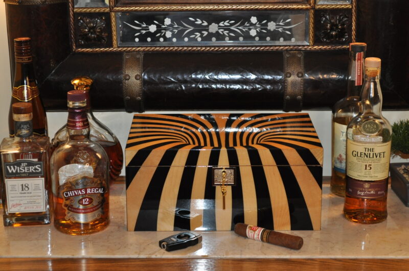 100 cigar humidor